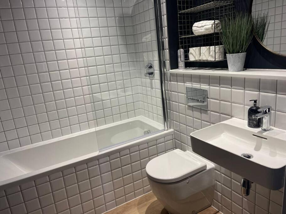 Trendy Apartment In Cardiff Free Parking Ngoại thất bức ảnh