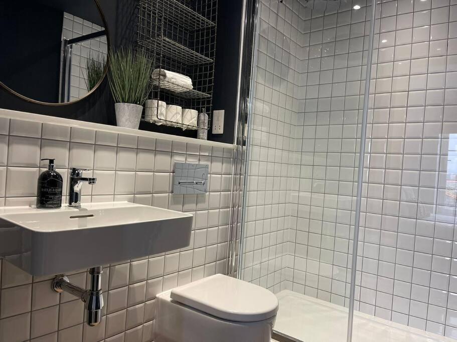 Trendy Apartment In Cardiff Free Parking Ngoại thất bức ảnh