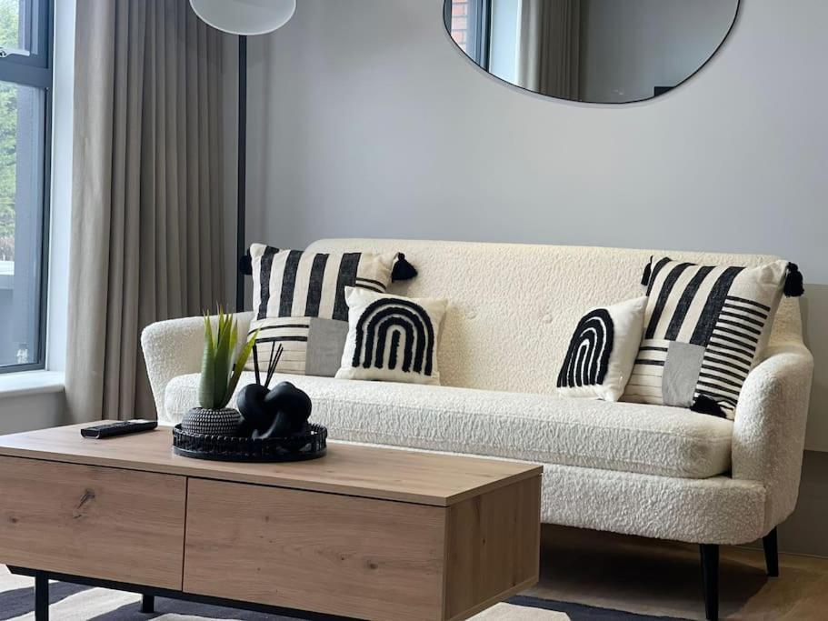 Trendy Apartment In Cardiff Free Parking Ngoại thất bức ảnh